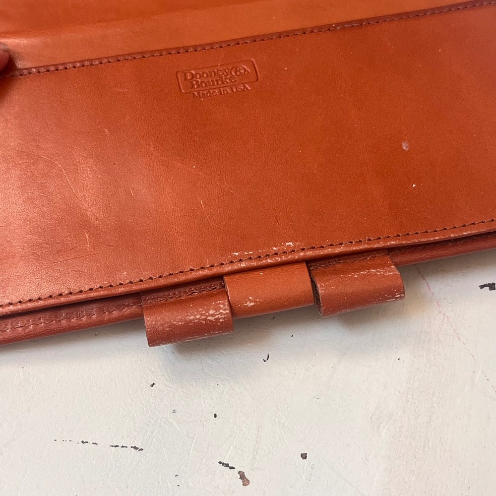 Vintage Dooney & Bourke AWL Checkbook Wallet Bone British Tan Leather USA - Picture 7 of 12